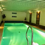 Residenz Moselzauber - Mit Pool Landschaft