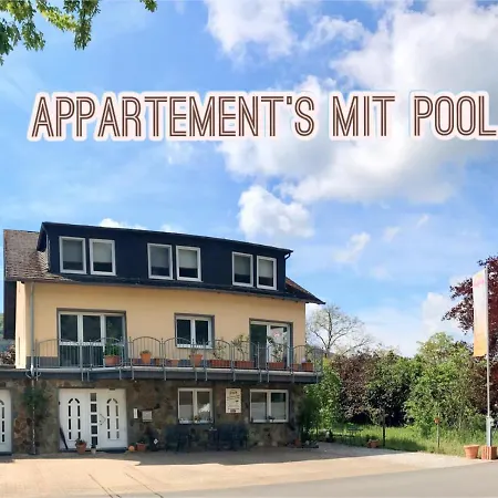 Residenz Moselzauber - Mit Pool Landschaft *