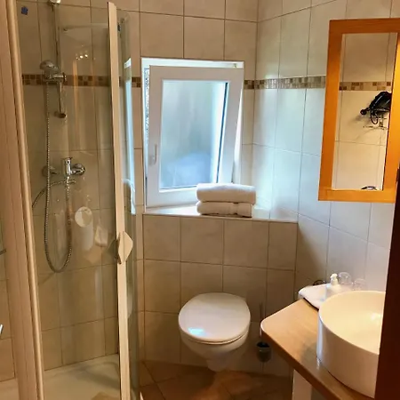 Residenz Moselzauber - Mit Pool Landschaft Ernst