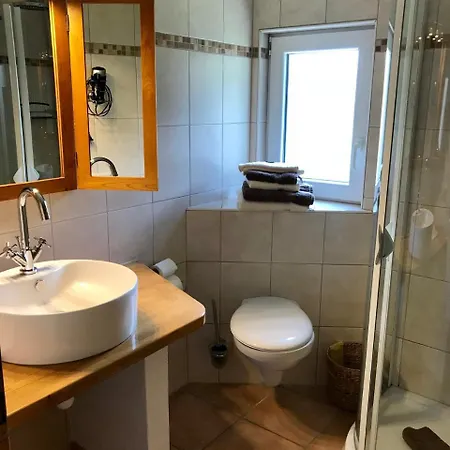 Apartman Residenz Moselzauber - Mit Pool Landschaft Ernst