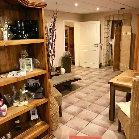 Residenz Moselzauber - Mit Pool Landschaft *