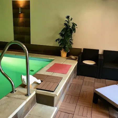 Residenz Moselzauber - Mit Pool Landschaft Ernst