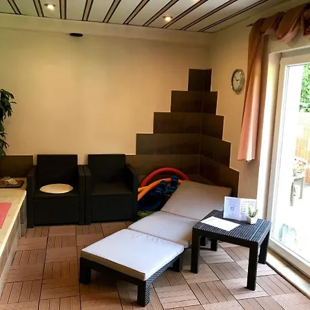 Residenz Moselzauber - Mit Pool Landschaft