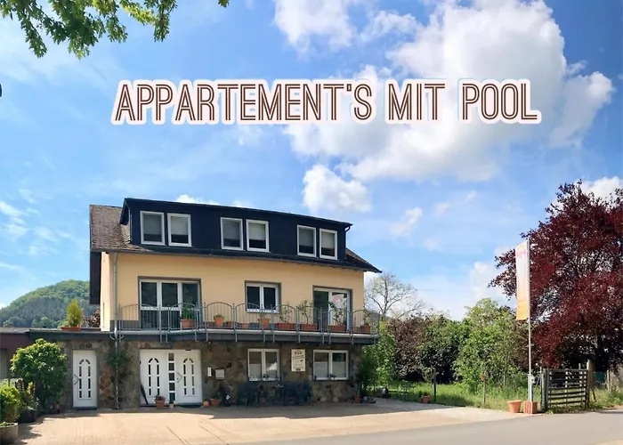 Residenz Moselzauber - Mit Pool Landschaft *