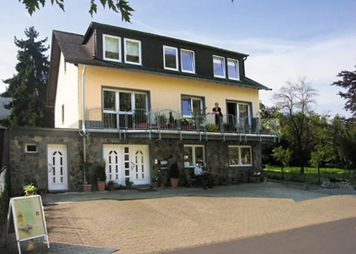 Residenz Moselzauber - Mit Pool Landschaft Ernst