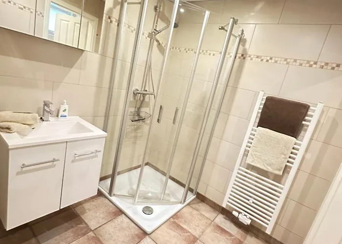 Residenz Moselzauber - Mit Pool Landschaft Appartamento Ernst