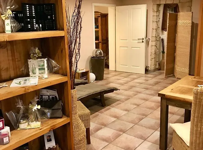 Residenz Moselzauber - Mit Pool Landschaft *