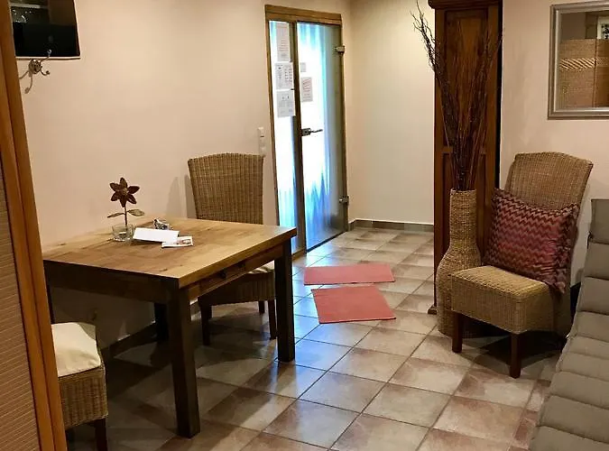 Residenz Moselzauber - Mit Pool Landschaft * Ernst